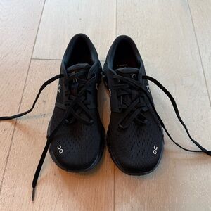 On Running Cloud 4 Women’s Black Running Shoes